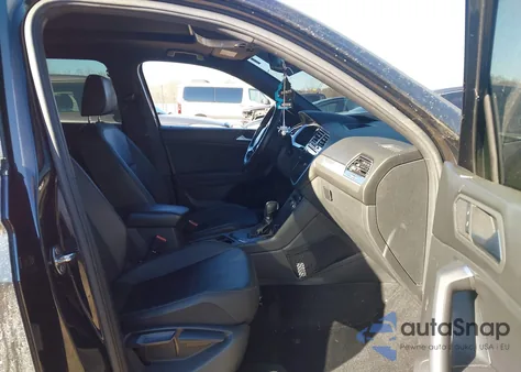 2019 Volkswagen Tiguan 2.0T Se/2.0T Sel/2.0T Sel R-Line/2.0T Sel R-Line Black from USA, damaged, VIN 3VV3B7AXXKM170508